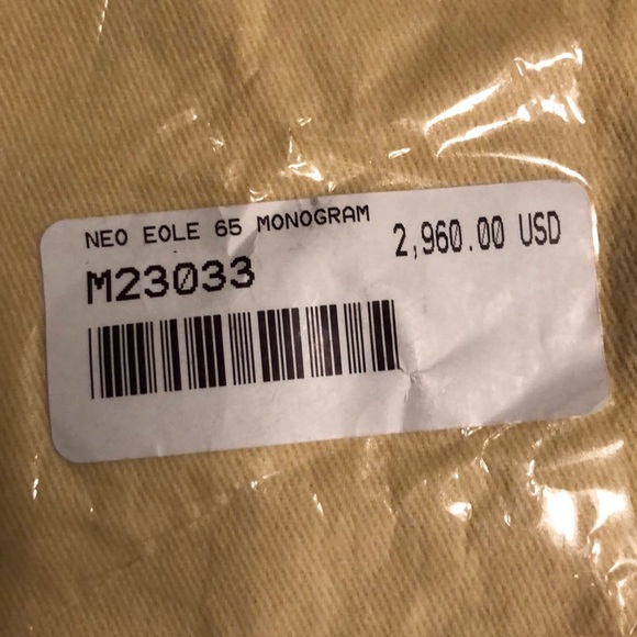 Neo Eole 65 Monogram Louis Vuitton Dust bag - Picture 2 of 5